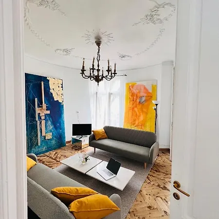 Sada Art Gallery Bükreş